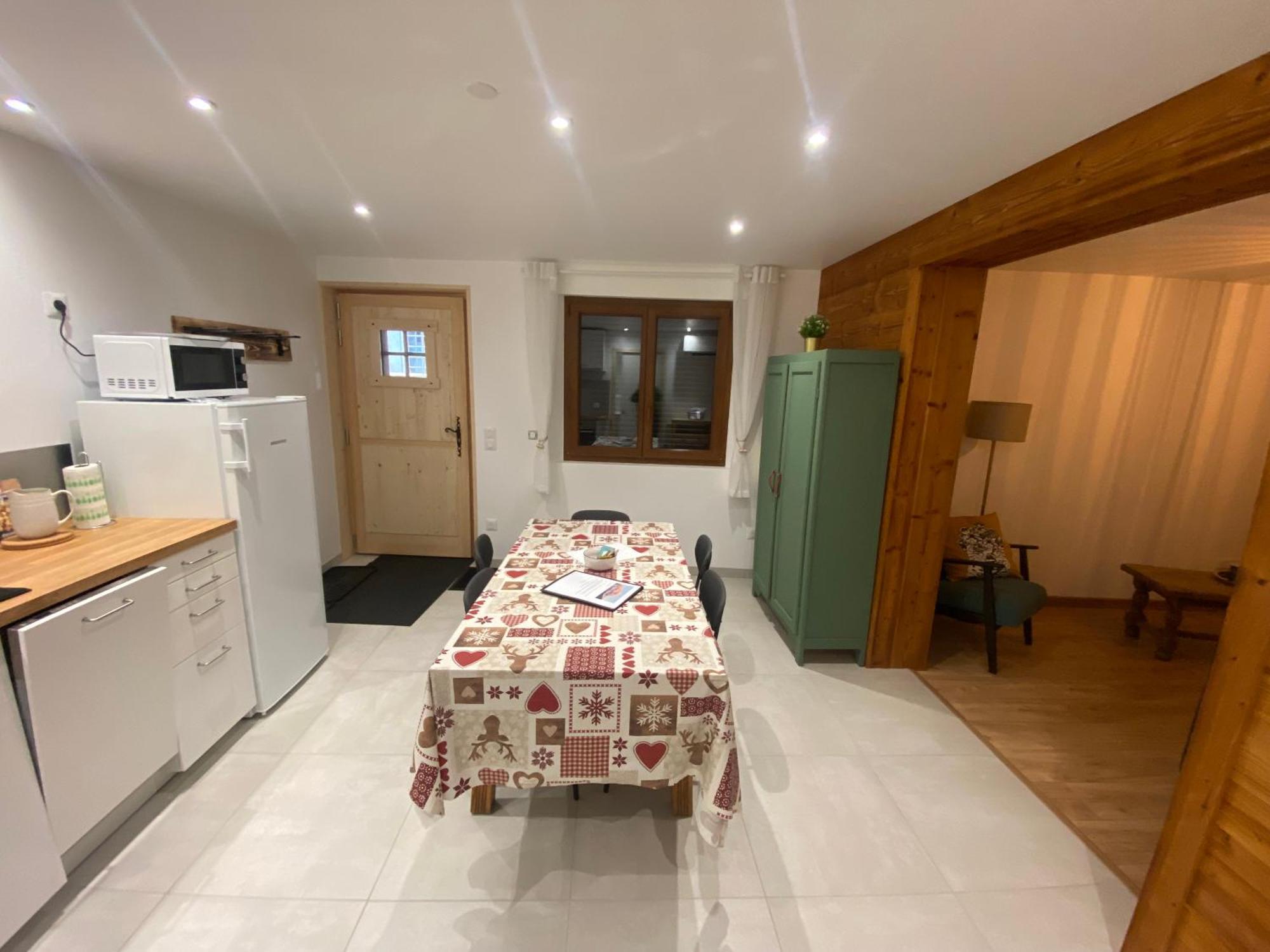 Le Clos Fleuri 1 Apartment Sixt-Fer-a-Cheval